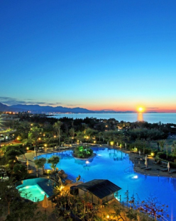 Fiesta Resort, Premium