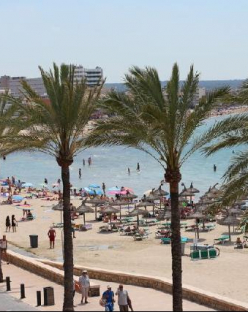 Las Arenas