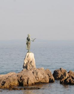 Опатия и перлите на хърватската ривиера
