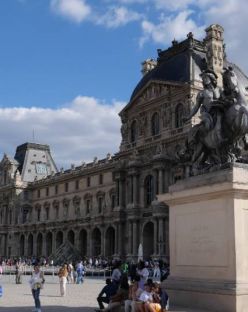 Париж - Трети март - петдневна