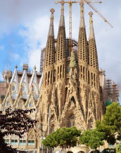 Екскурзия в ИСПАНИЯ - БАРСЕЛОНА - сърцето на Каталуния! Директен полет от ВАРНА!