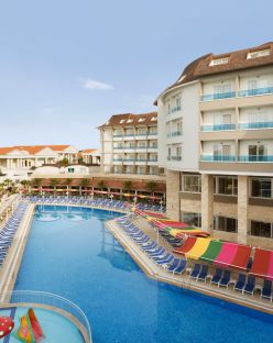 RAMADA RESORT BY WYNDHAM SIDE