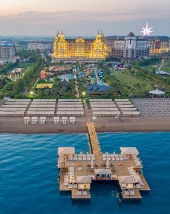 ROYAL HOLIDAY PALACE