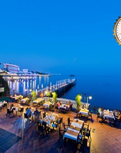 Q AVENTURA PARK HOTEL