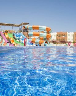 SUNRISE SELECT ROYAL MAKADI AQUA RESORT