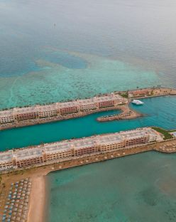 SUNNY DAYS EL PALACIO RESORT