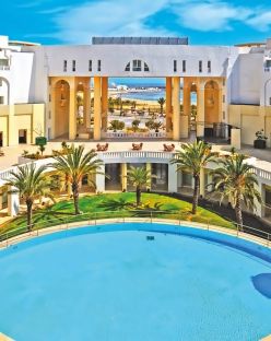 MEDINA SOLARIA & THALASSO