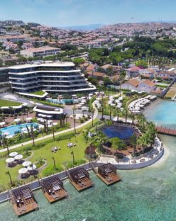 REGES RESORT & SPA