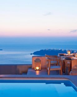 GOLD SUITES SANTORINI