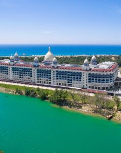 DIAMOND PREMIUM HOTEL & SPA