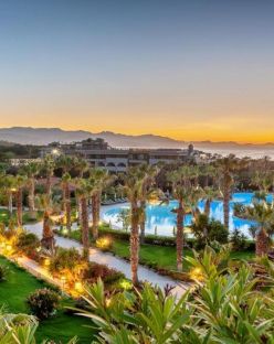 Acacia Resort