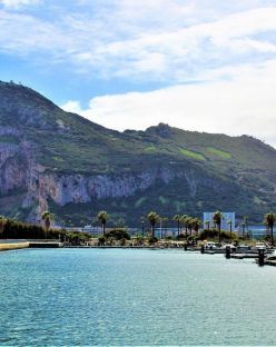 Между два континента - от Малага до Маракеш - 06.05 и 03.11- полет от Варна