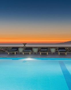 Epavlis Hotel