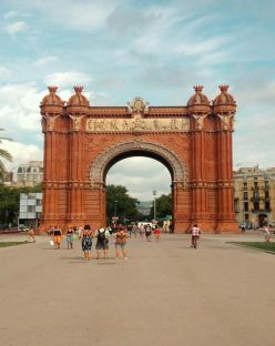 Барселона за всеки - полет от Варна 29.09