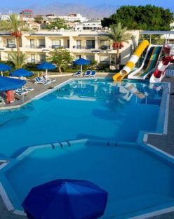 Cataract Resort