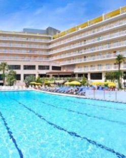 GHT Oasis Park & Spa