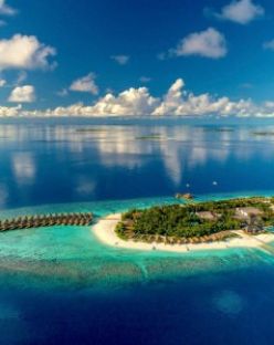 KUDAFUSHI RESORT & SPA