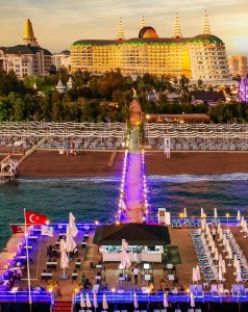 DELPHIN IMPERIAL LARA