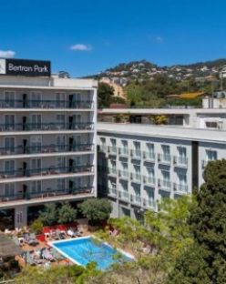 Aqua Bertran Park (Adults Recommended)