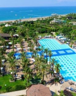 CONCORDE DE LUXE RESORT